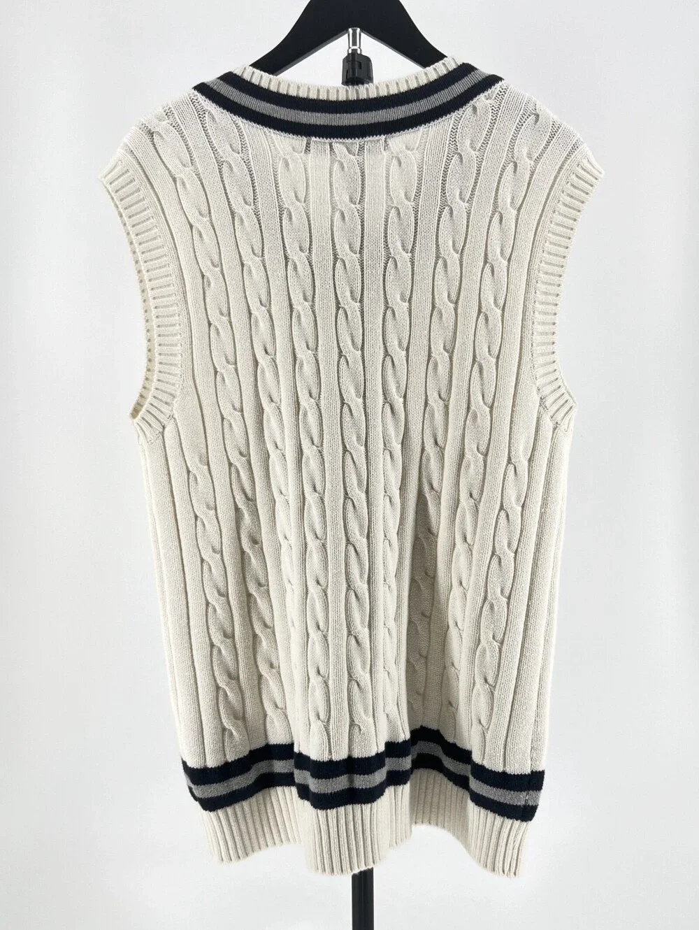 Polham Men's Sweater Vest Size L (1-20)
